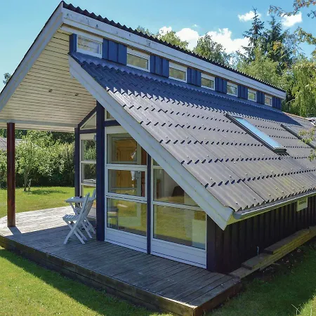 別荘 Three-bedroom Holiday In