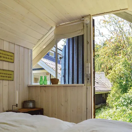 Three-bedroom Holiday In
