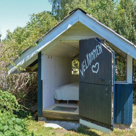 Three-bedroom Holiday In *